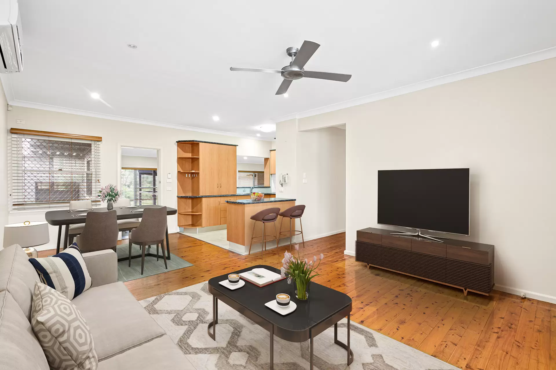 32 Lombard Avenue, Fairy Meadow Sold by Laurence Morgan Real Estate - image 4
