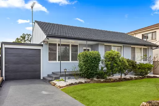 32 Lombard Avenue, Fairy Meadow Sold by Laurence Morgan Real Estate