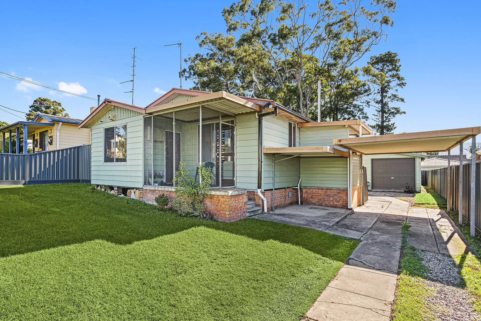 14 Yalunga Street, Dapto Sold by Laurence Morgan Real Estate - image 1