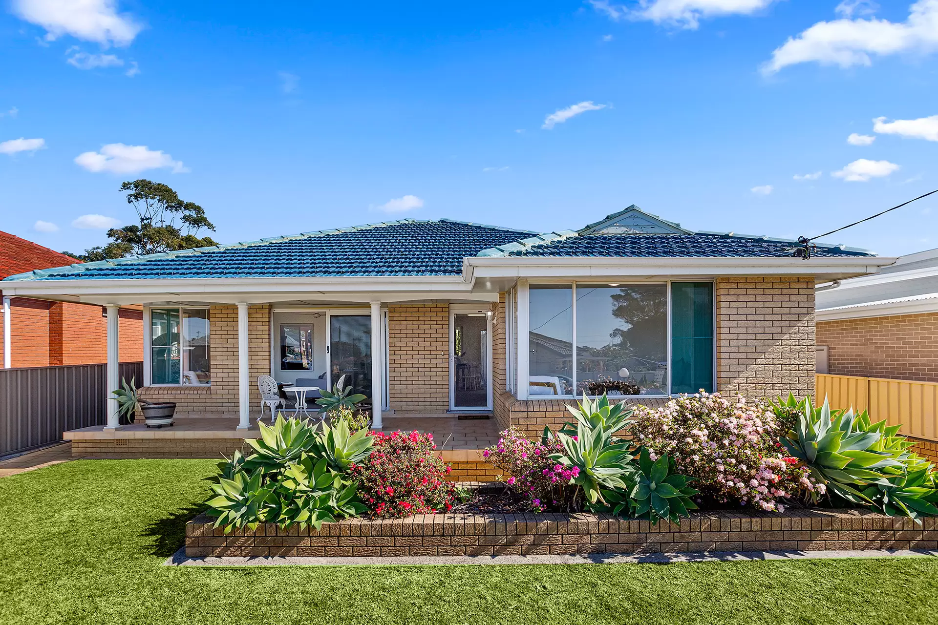 10 Hardie Street, Corrimal Sold by Laurence Morgan Real Estate - image 1