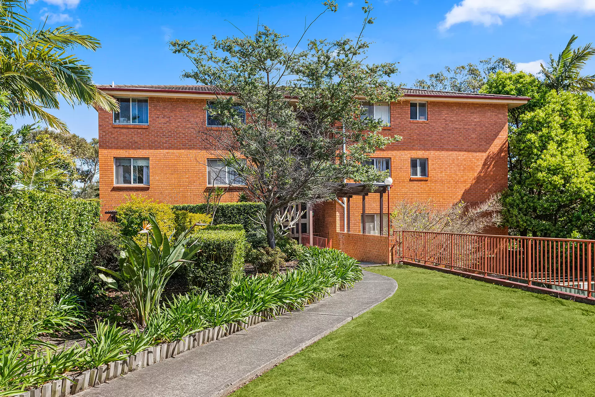 20/48 Keira Street, Wollongong Sold by Laurence Morgan Real Estate - image 1