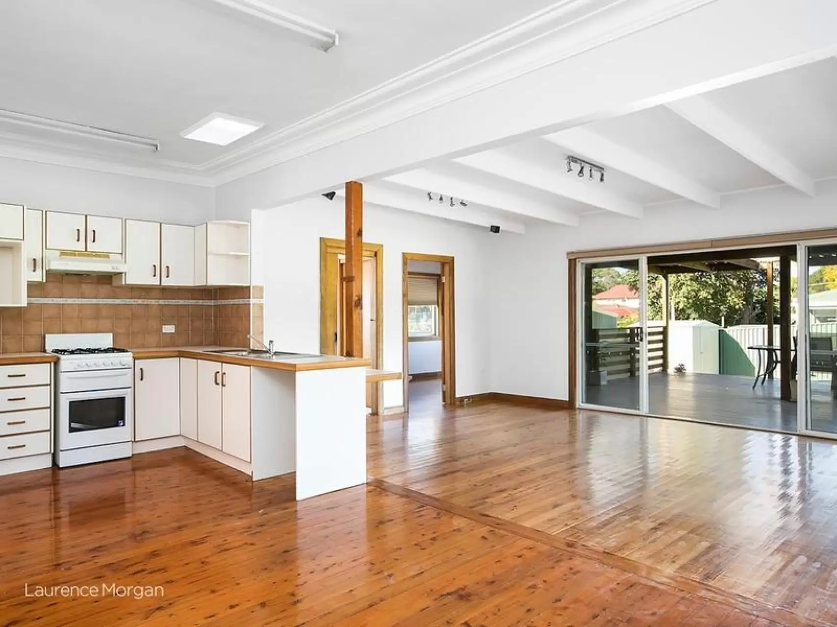 3 William Street, Bulli Sold by Laurence Morgan Real Estate - image 2