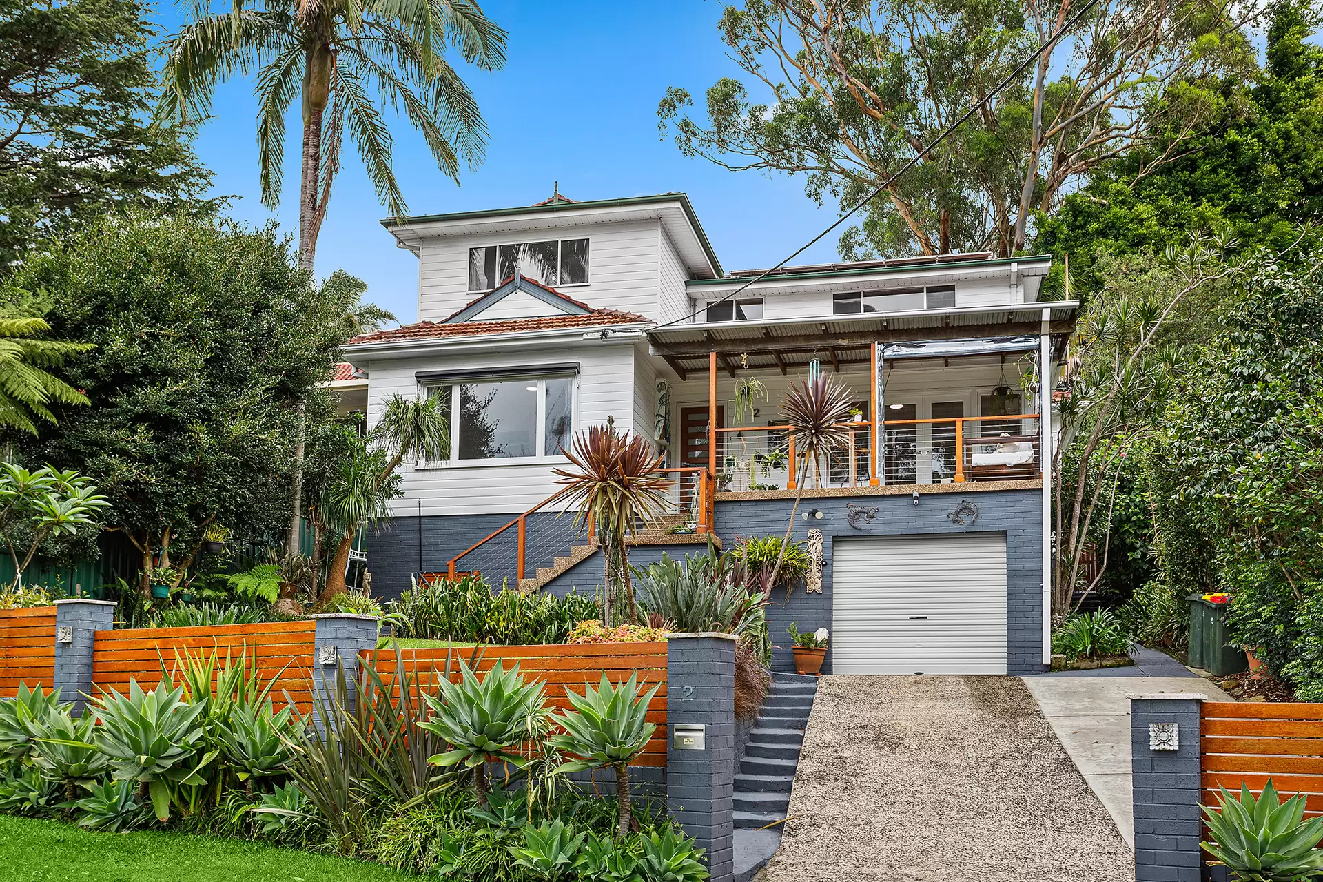 2 June Parade, Woonona Sold by Laurence Morgan Real Estate - image 1
