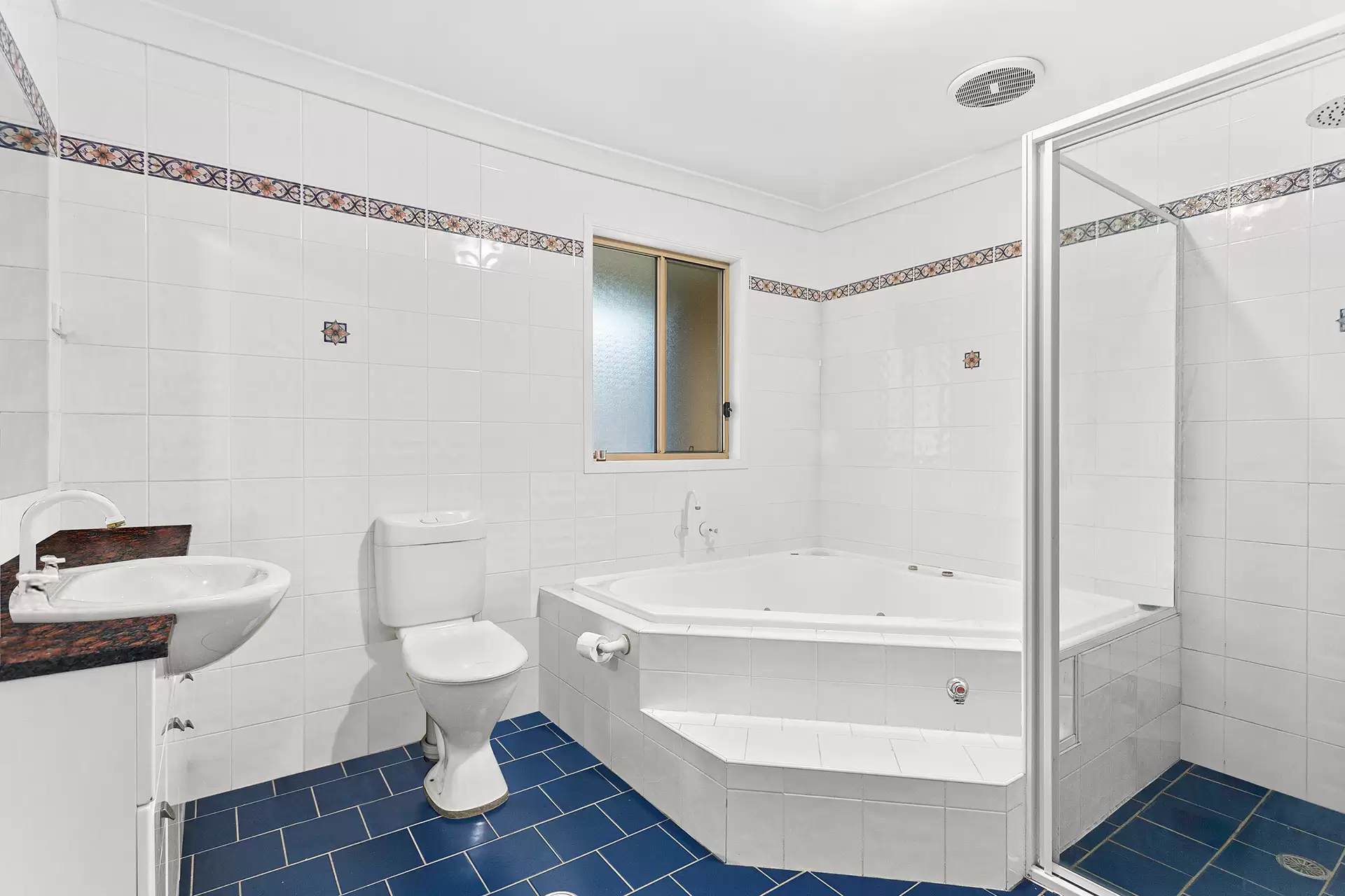 5/50 Urunga Parade, Wollongong Sold by Laurence Morgan Real Estate - image 4