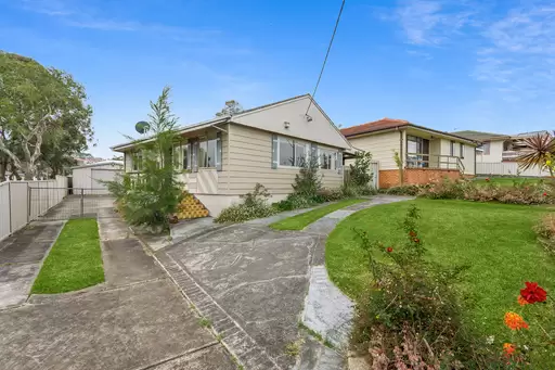 426 Northcliffe Drive, Berkeley Sold by Laurence Morgan Real Estate