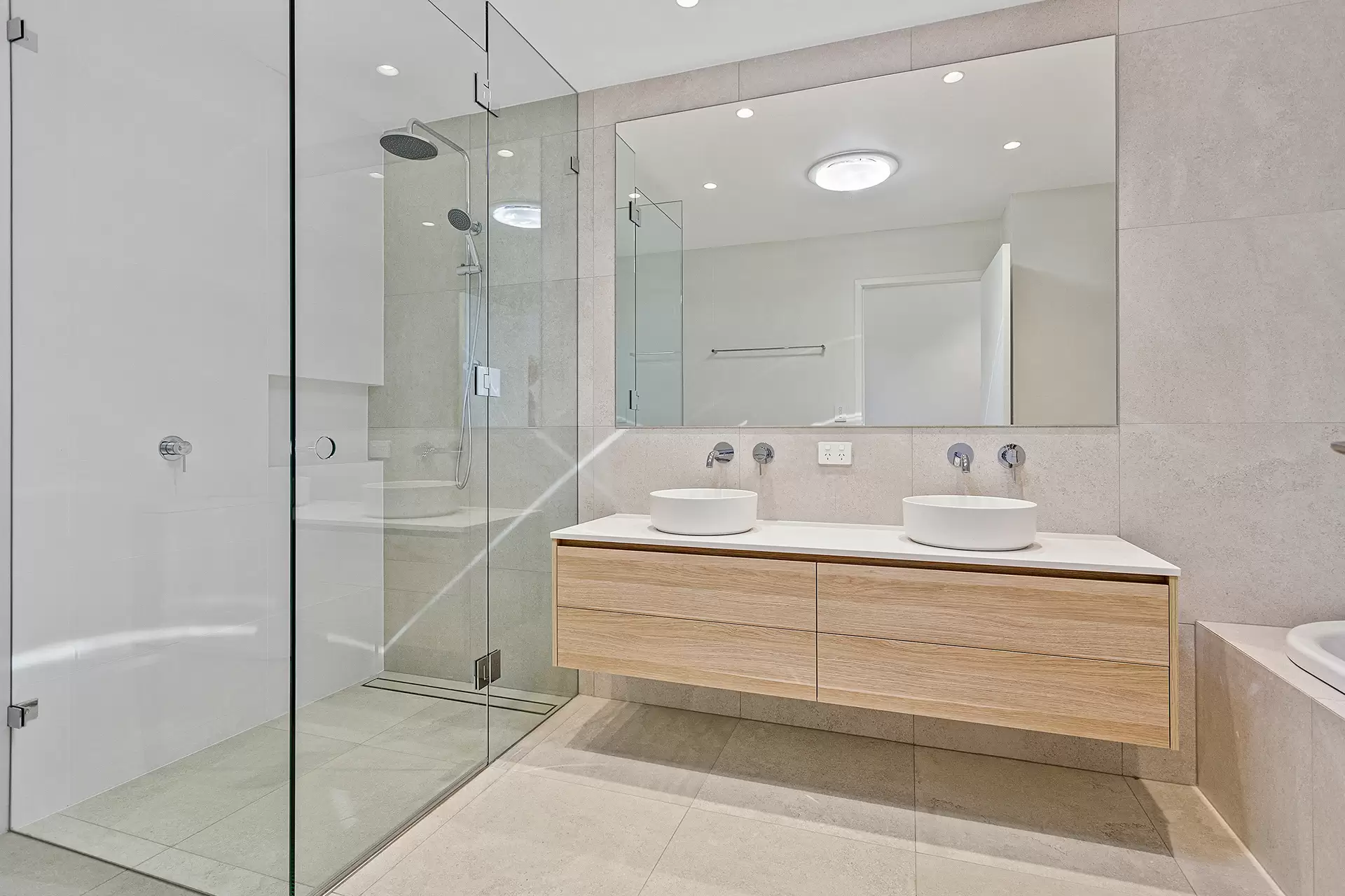 12A Adams Parade, Woonona Sold by Laurence Morgan Real Estate - image 6