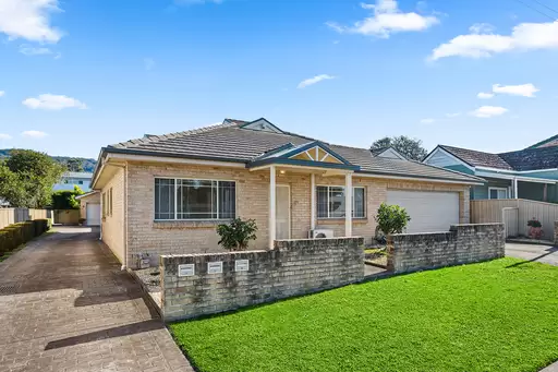 1/14-16 Chester Street, Bellambi Sold by Laurence Morgan Real Estate