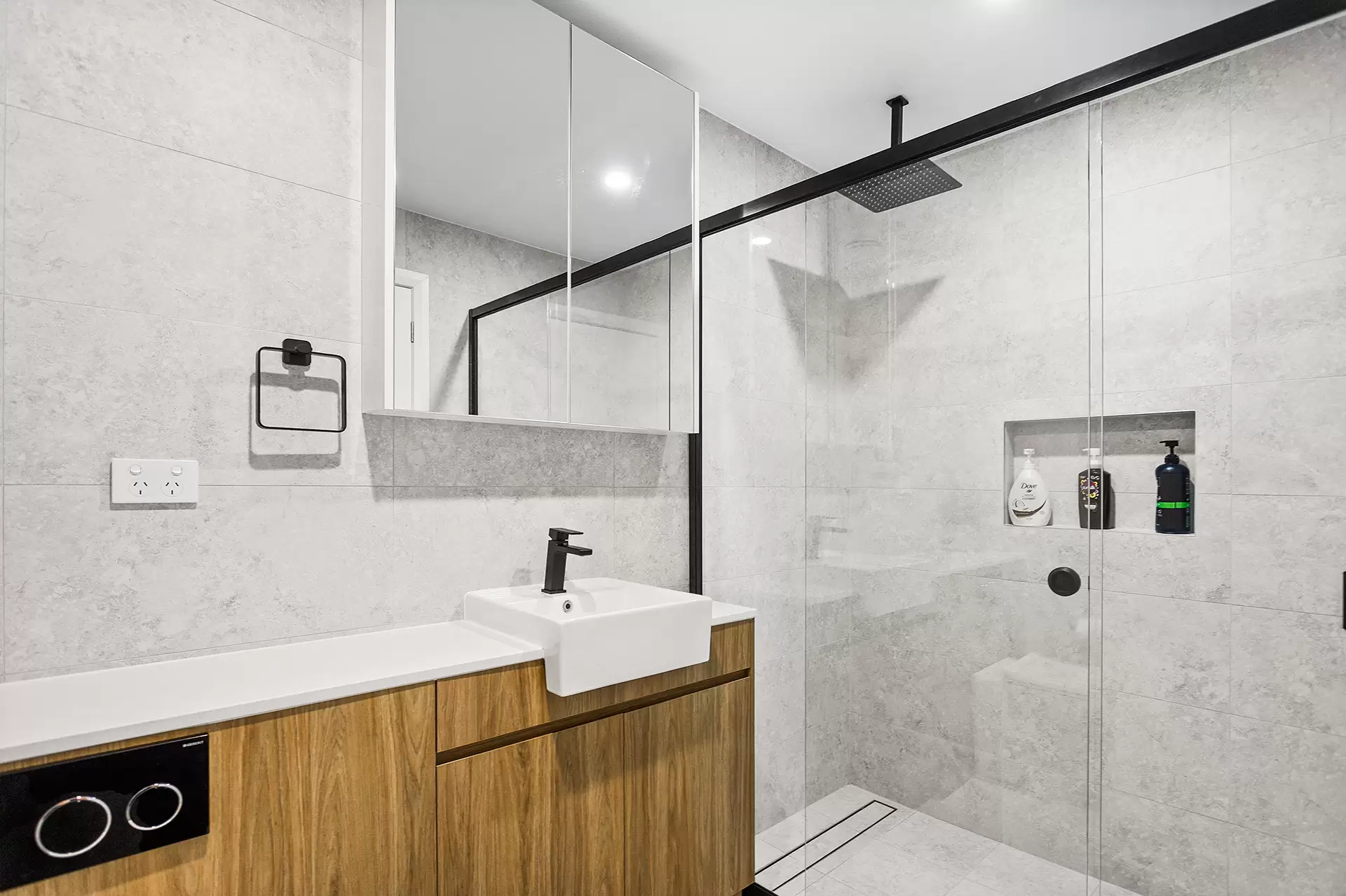 5/17 Buckland Street, Balgownie Sold by Laurence Morgan Real Estate - image 6