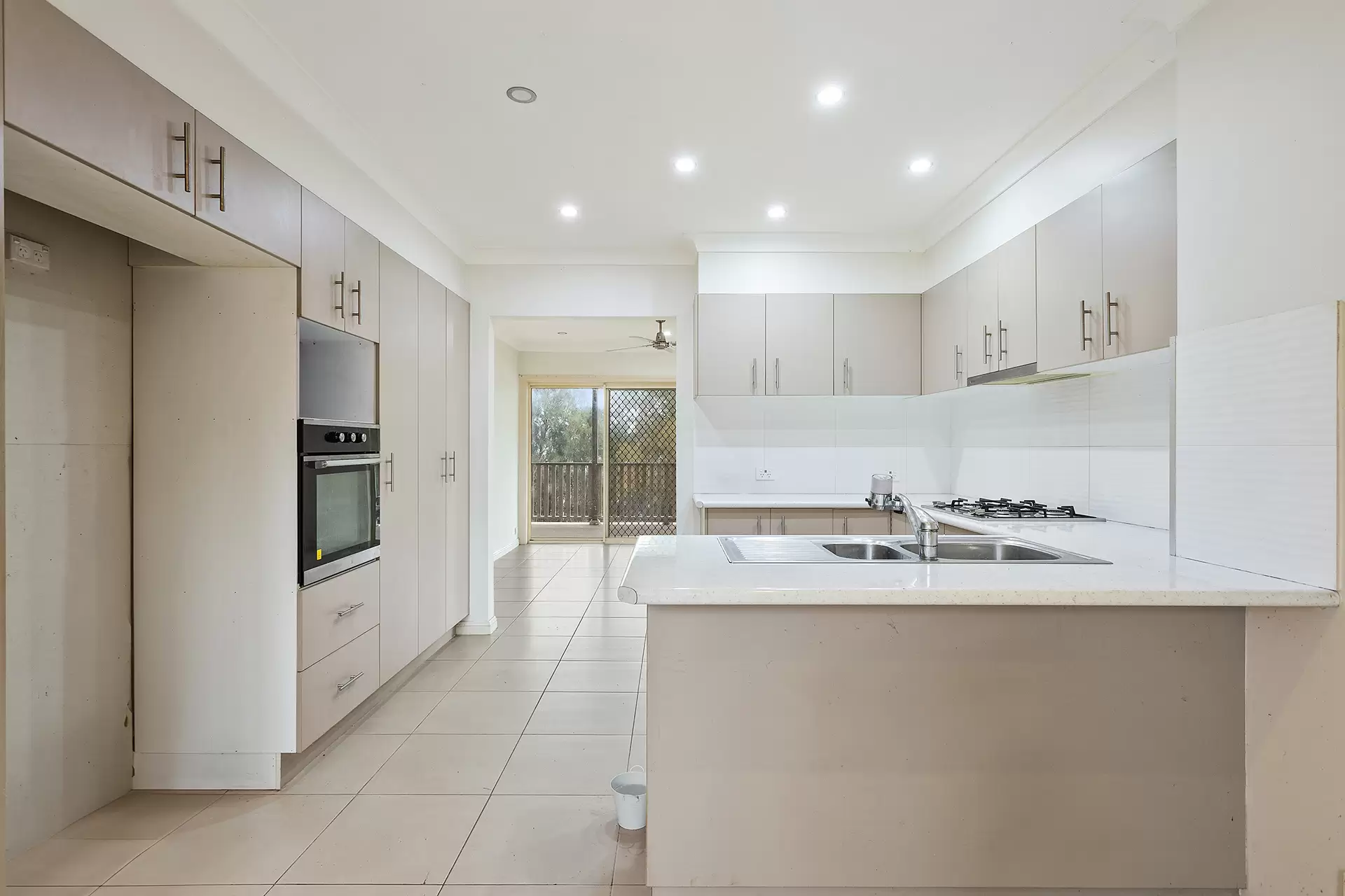 247 Reddall Parade, Mount Warrigal Sold by Laurence Morgan Real Estate - image 5