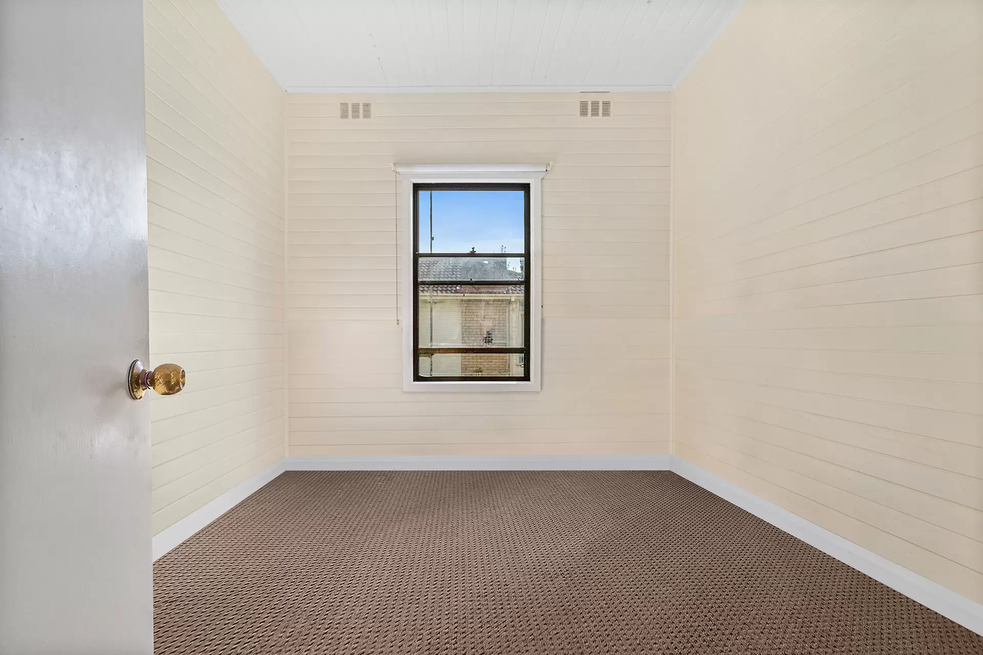 202 Lawrence Hargrave Drive, Thirroul Sold by Laurence Morgan Real Estate - image 7