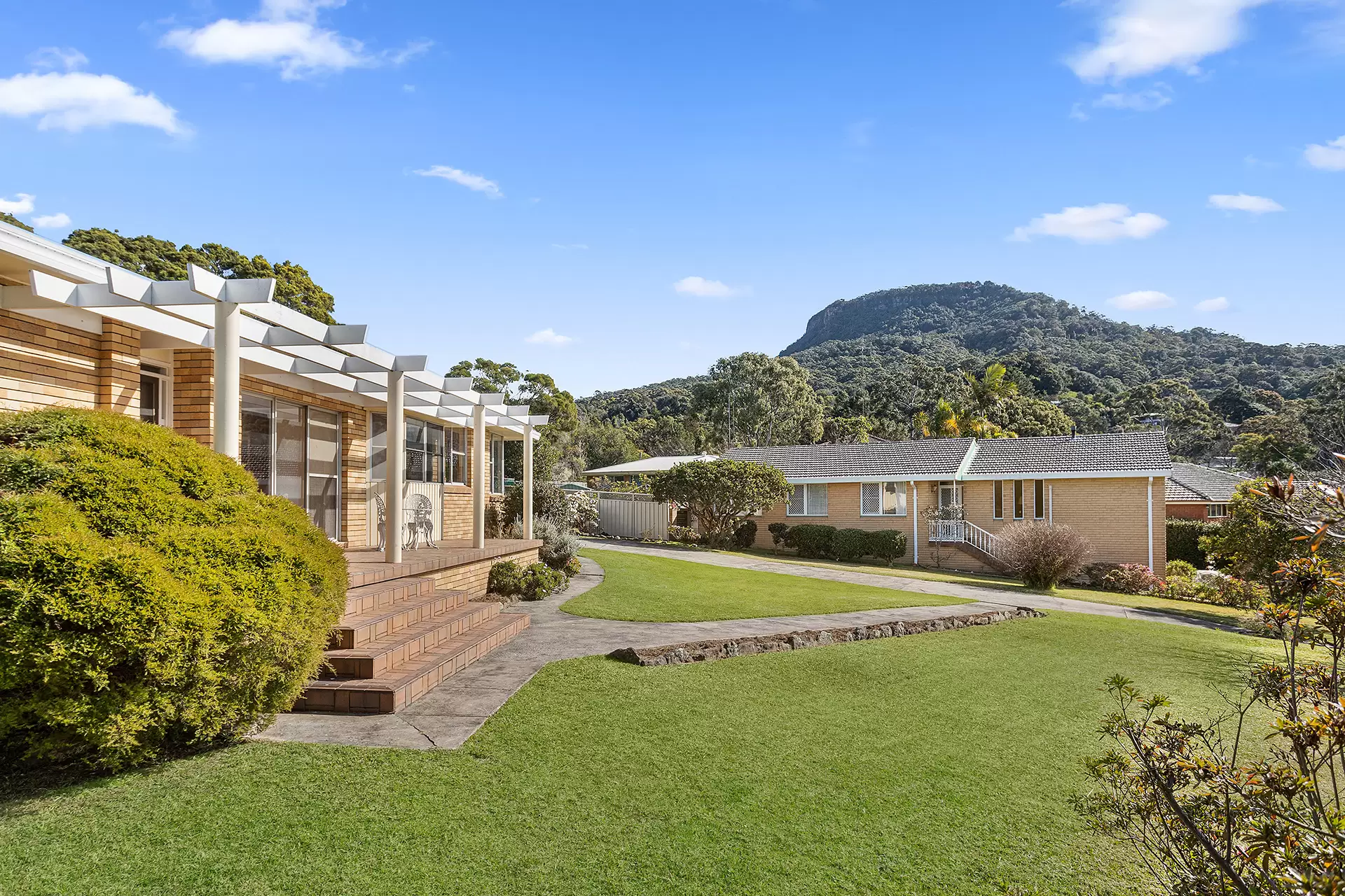 8 Craig Mor Way, Keiraville Sold by Laurence Morgan Real Estate - image 4