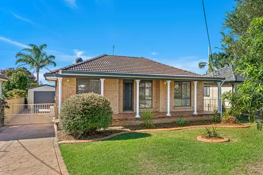 43 Girraween Avenue, Lake Illawarra Sold by Laurence Morgan Real Estate