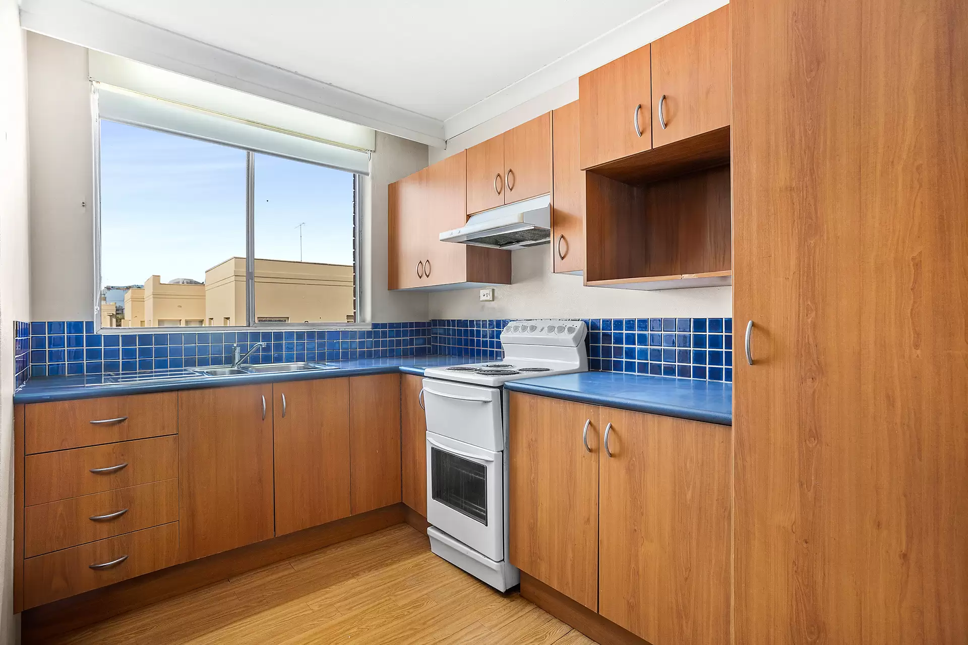 5/42 Campbell Street, Wollongong Sold by Laurence Morgan Real Estate - image 3