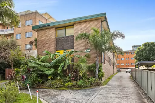 5/42 Campbell Street, Wollongong Sold by Laurence Morgan Real Estate