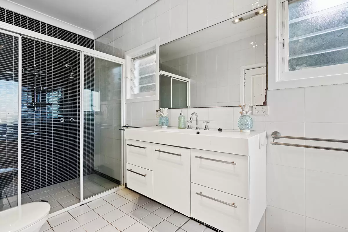 37 Outlook Drive, Figtree Sold by Laurence Morgan Real Estate - image 18