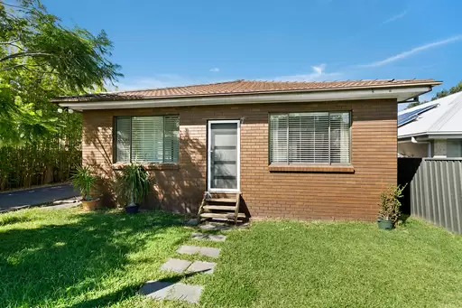 9 Kirton Road, Bellambi Sold by Laurence Morgan Real Estate