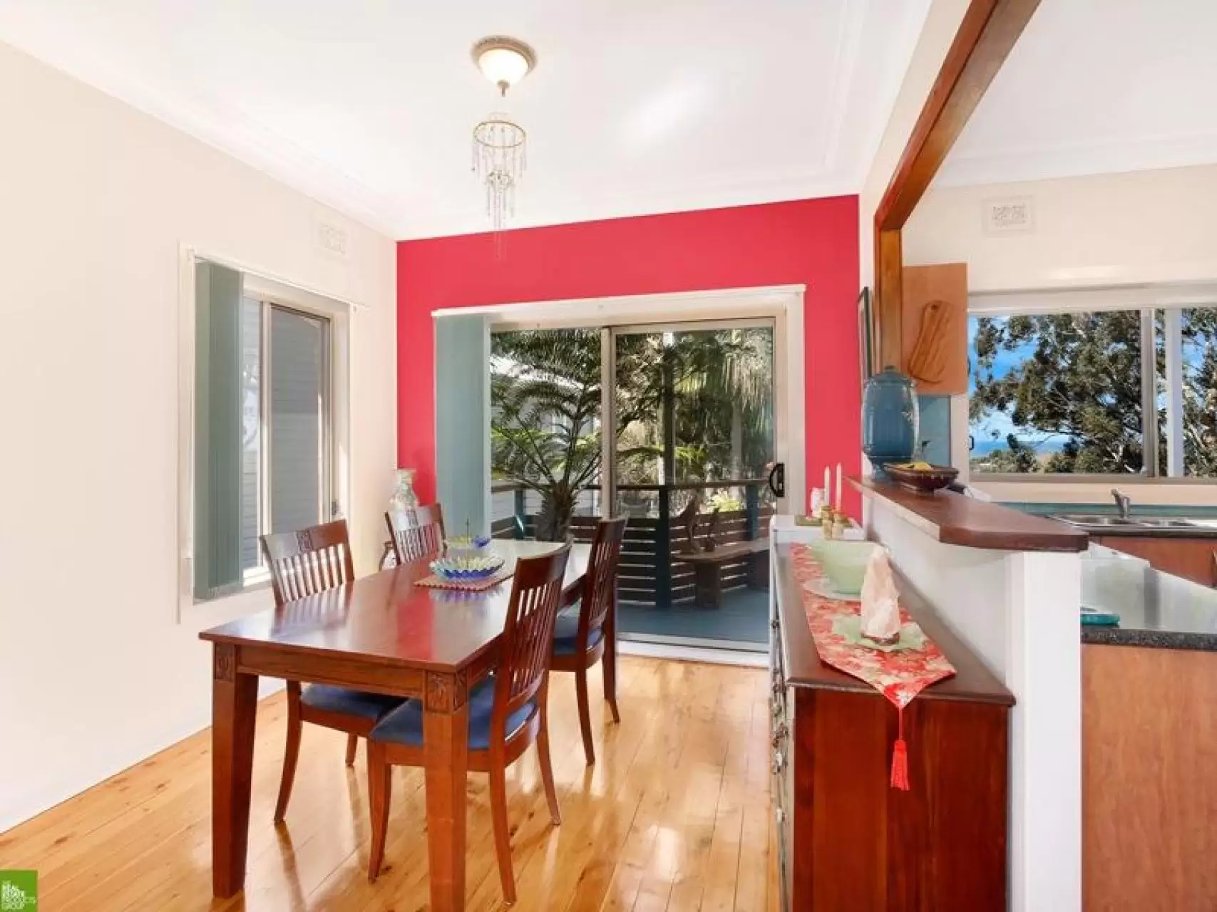 5 June Parade, Woonona Sold by Laurence Morgan Real Estate - image 2