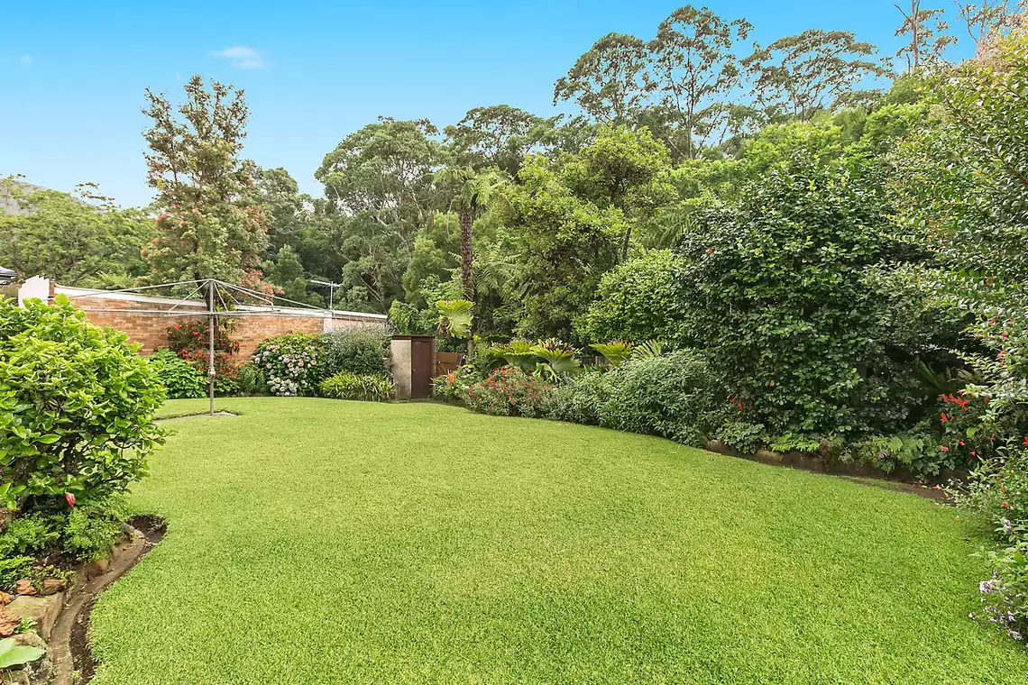 4 Corrie Road, Woonona Sold by Laurence Morgan Real Estate - image 3