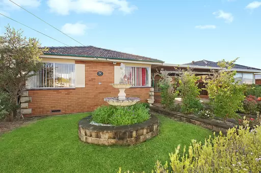 36 Margaret Street, Balgownie Sold by Laurence Morgan Real Estate