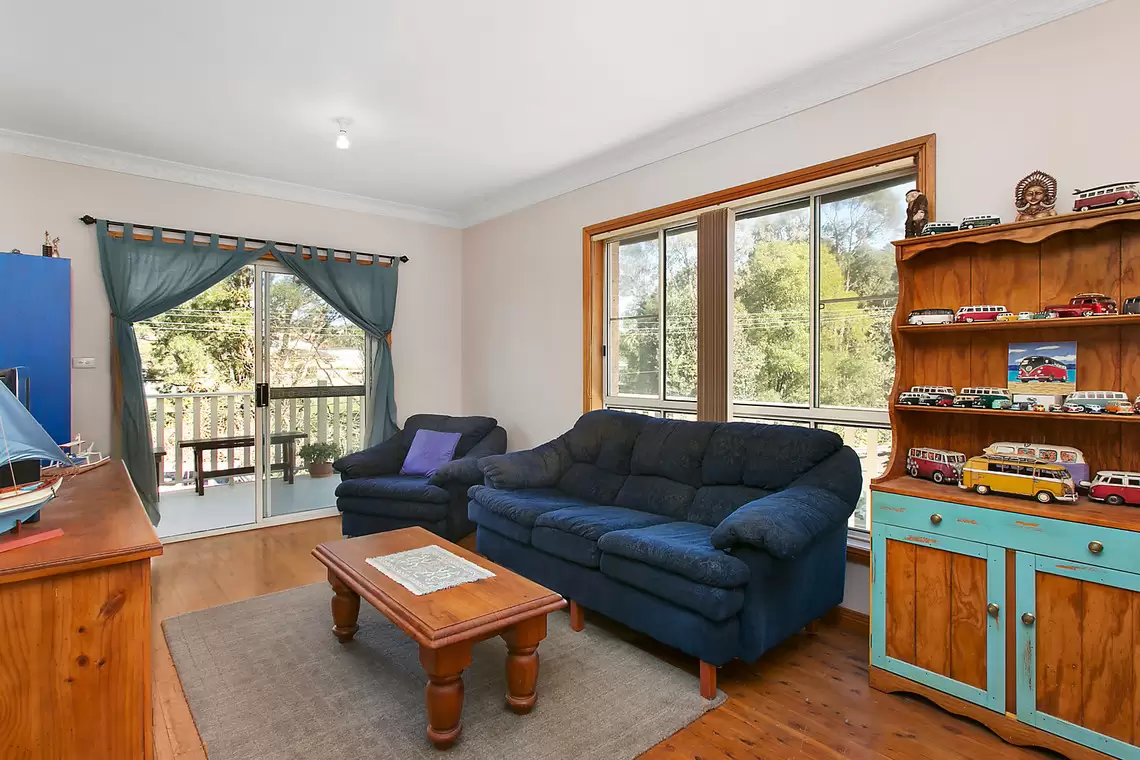33a Nicholson Road, Woonona Sold by Laurence Morgan Real Estate - image 3
