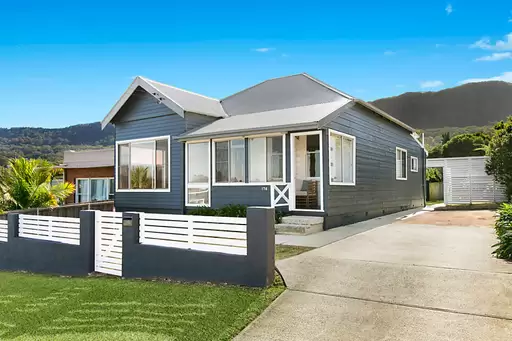 174 Lawrence Hargrave Drive, Thirroul Sold by Laurence Morgan Real Estate