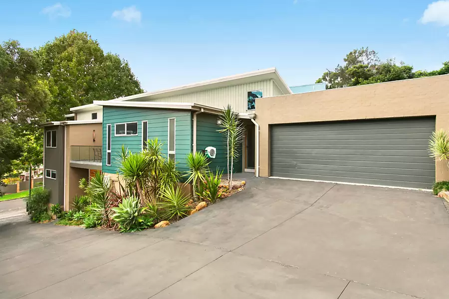 6a Pass Avenue, Thirroul Sold by Laurence Morgan Real Estate - image 1