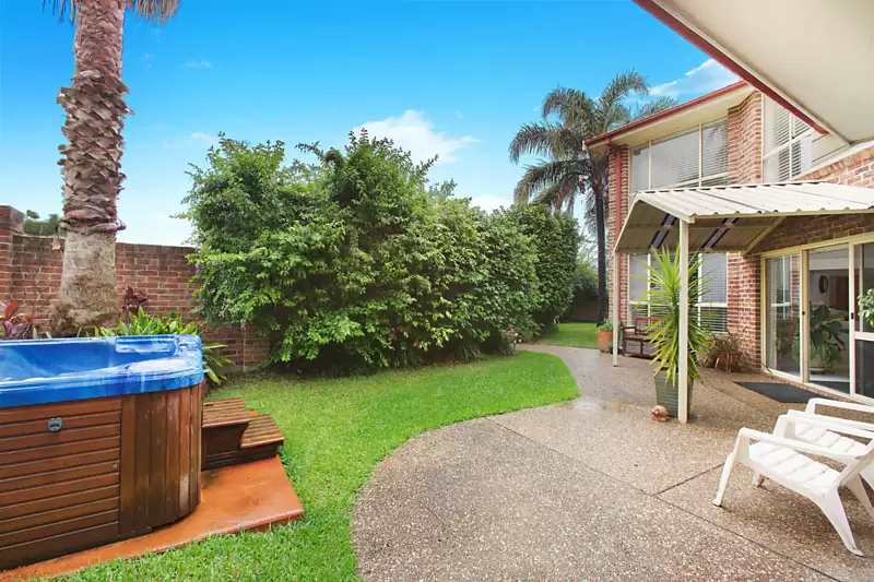 12 Hutchinson Drive, Balgownie Sold by Laurence Morgan Real Estate - image 5