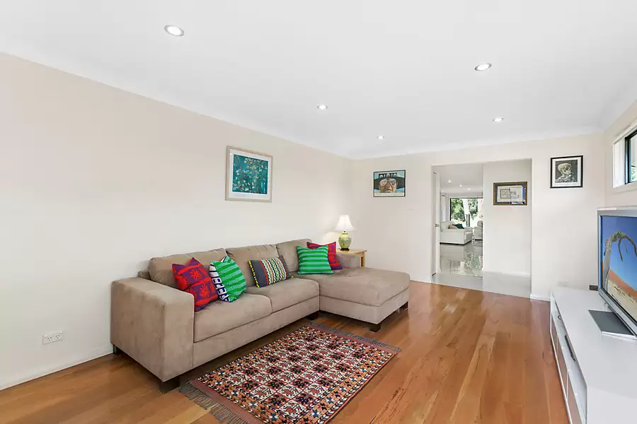 2/2c Nicholson Road, Woonona Sold by Laurence Morgan Real Estate - image 4