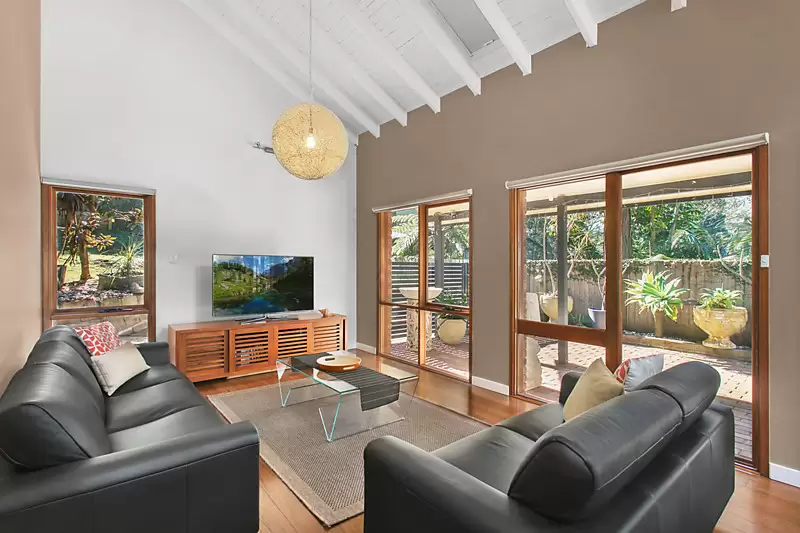 67 Armagh Parade, Thirroul Sold by Laurence Morgan Real Estate - image 3
