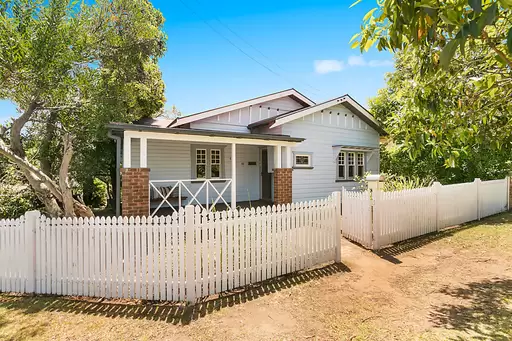80 Willcath Street, Bulli Sold by Laurence Morgan Real Estate