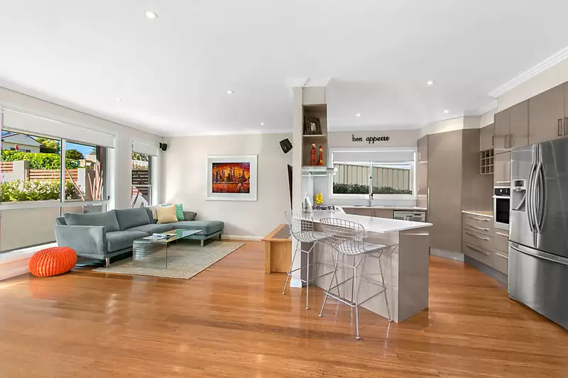 6 Gray Street, Woonona Sold by Laurence Morgan Real Estate - image 3