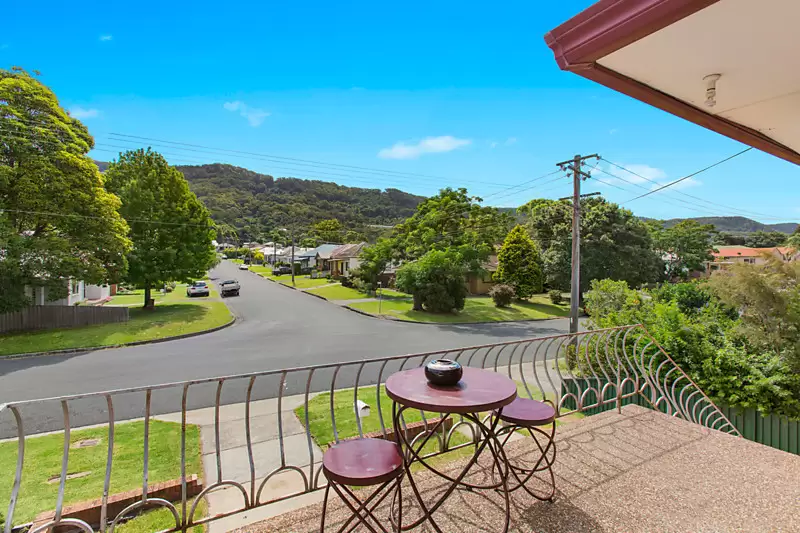 19 Wilford Street, Corrimal Sold by Laurence Morgan Real Estate - image 2