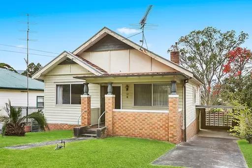 30 Hobart Street, Bulli Sold by Laurence Morgan Real Estate