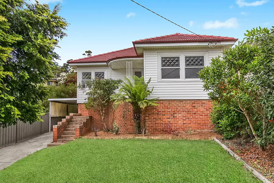 103 Campbell Street, Woonona Sold by Laurence Morgan Real Estate - image 1