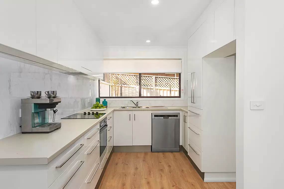 1/27 Nicholson Road, Woonona Sold by Laurence Morgan Real Estate - image 2