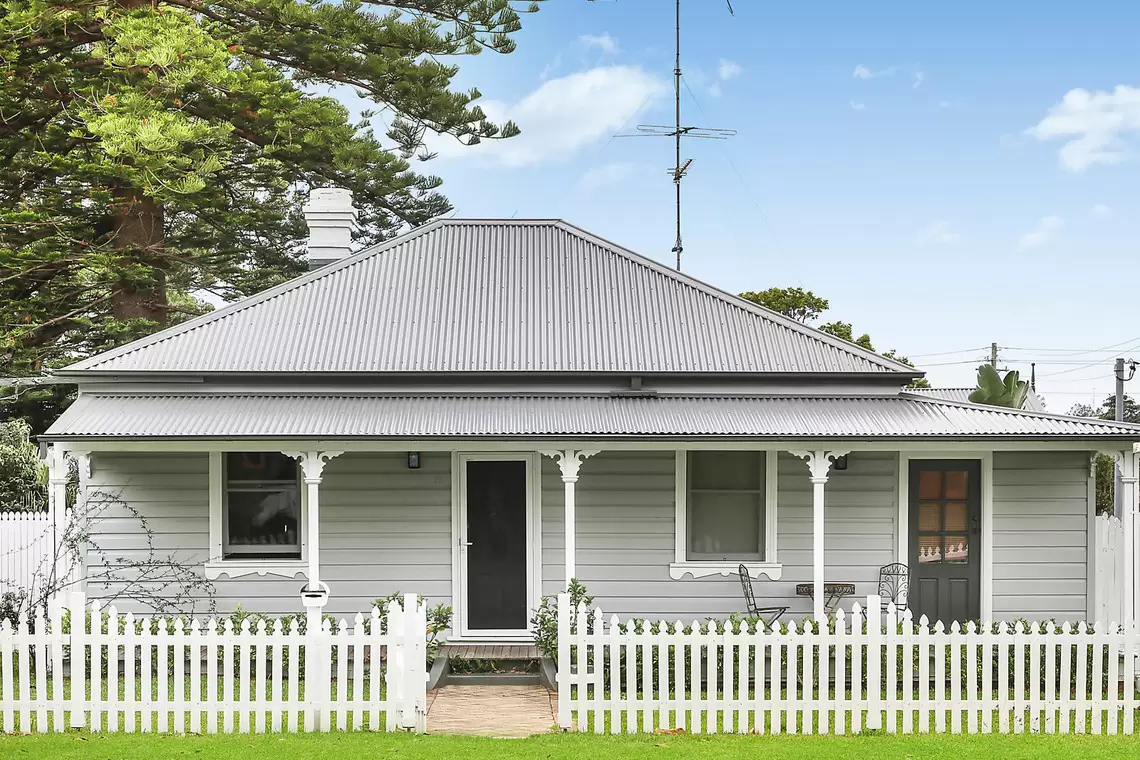 31 Wilford Street, Corrimal Sold by Laurence Morgan Real Estate - image 1