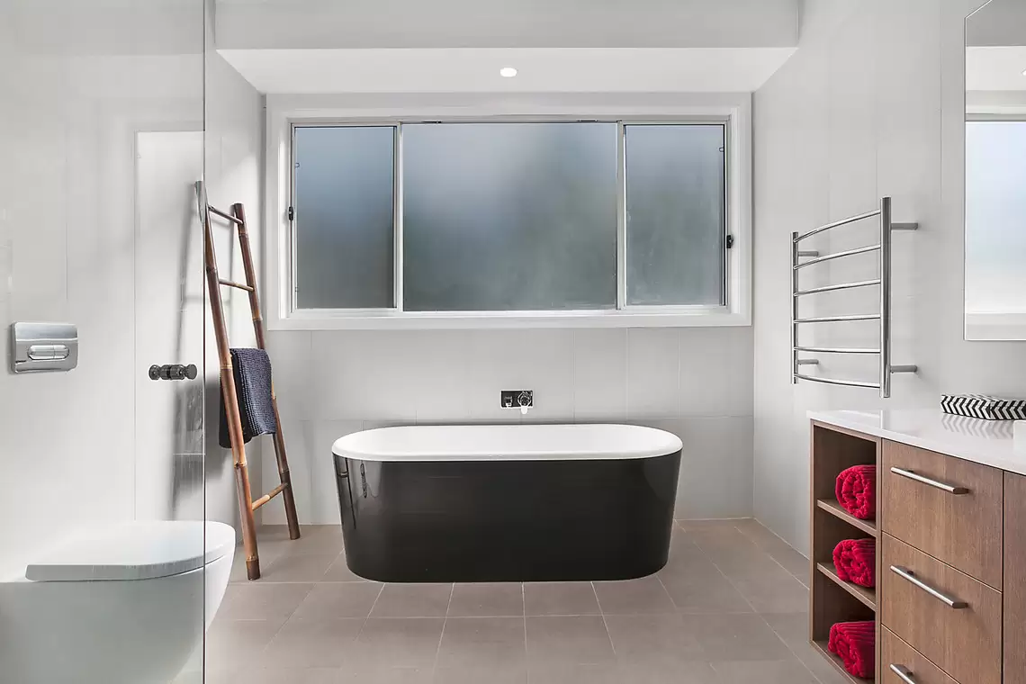 395 Lawrence Hargrave Drive, Thirroul Sold by Laurence Morgan Real Estate - image 6