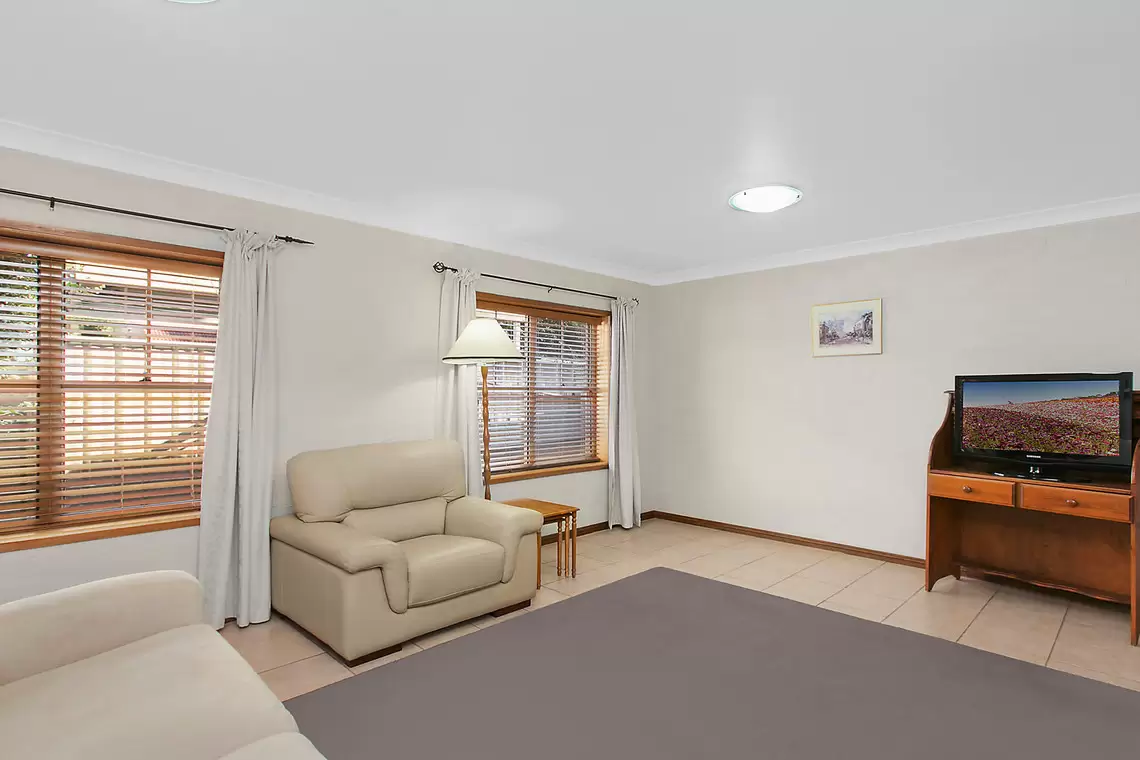 29a Nicholson Road, Woonona Sold by Laurence Morgan Real Estate - image 2