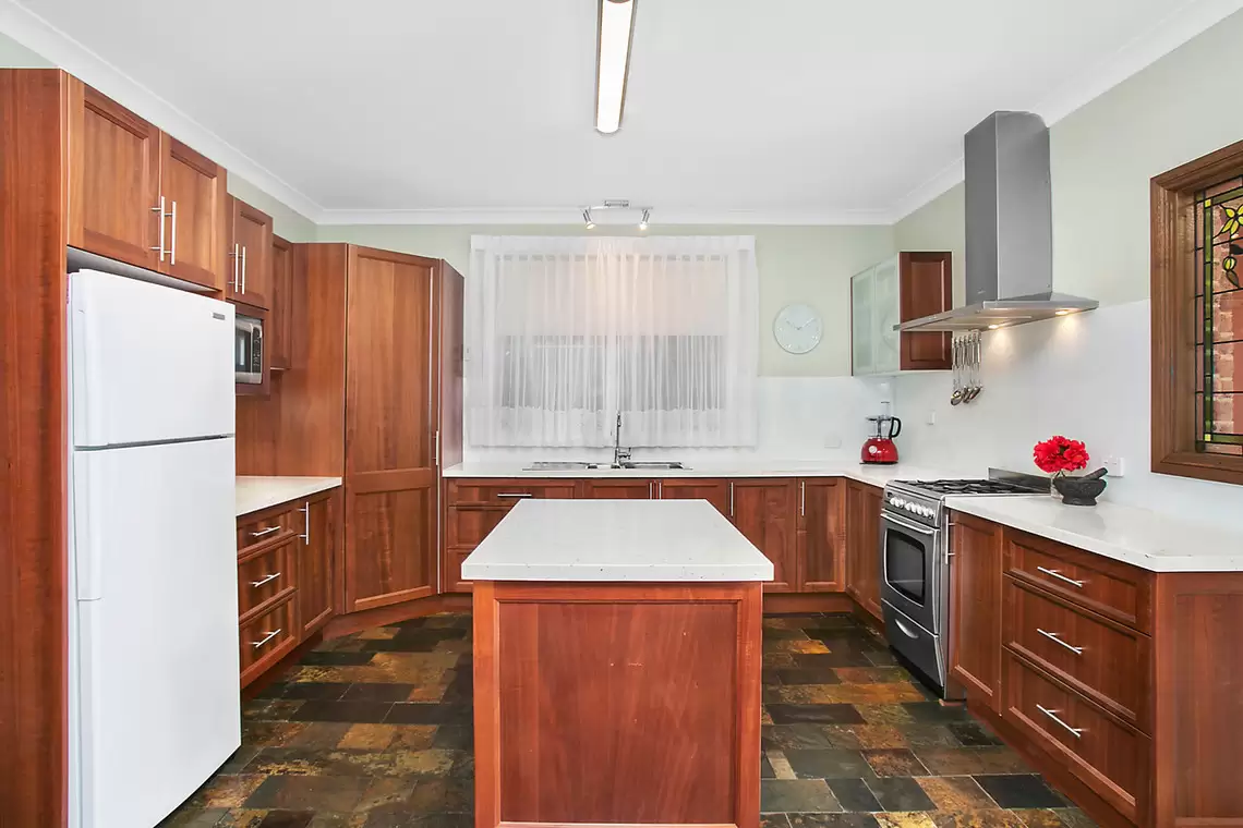 29a Nicholson Road, Woonona Sold by Laurence Morgan Real Estate - image 3