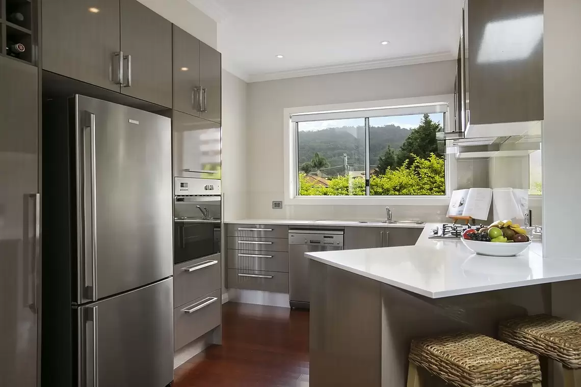 6a Gray Street, Woonona Sold by Laurence Morgan Real Estate - image 2