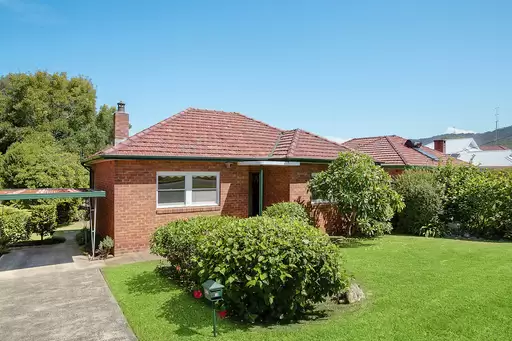 79 Point Street, Bulli Sold by Laurence Morgan Real Estate