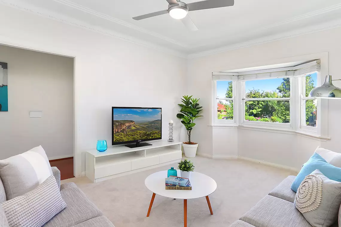 54 Balgownie Road, Fairy Meadow Sold by Laurence Morgan Real Estate - image 3