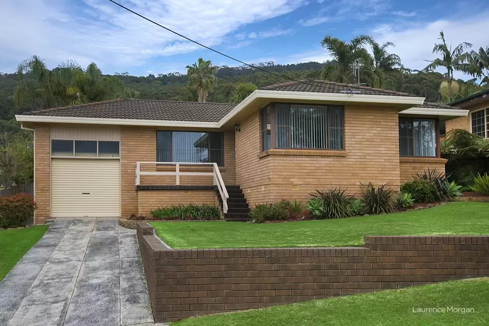 24 June Parade, Woonona Sold by Laurence Morgan Real Estate - image 1