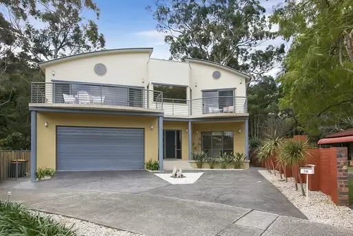 36 Nardoo Crescent, Thirroul Sold by Laurence Morgan Real Estate