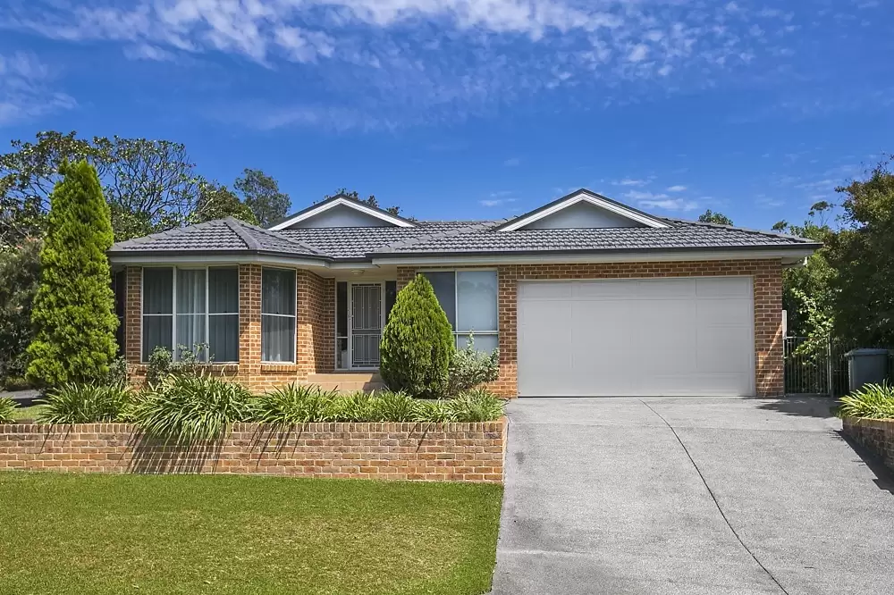 18 Cross Street, Corrimal Sold by Laurence Morgan Real Estate - image 1