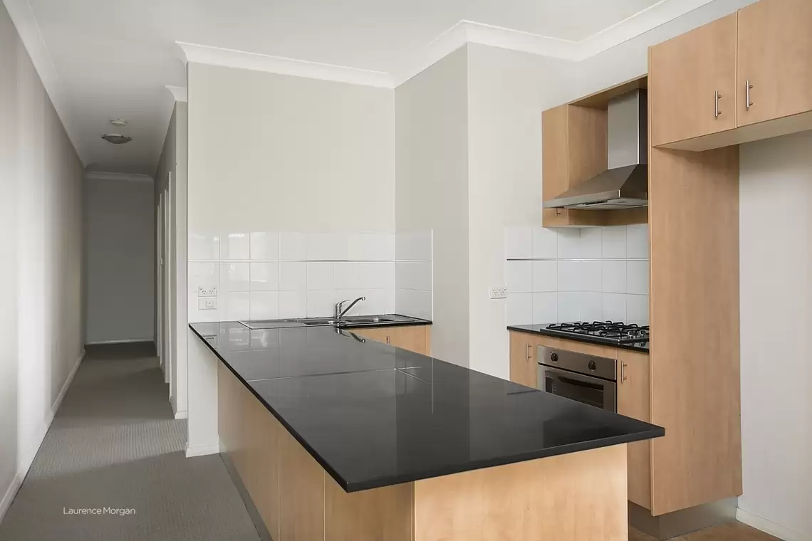 12/4-6 Victoria Street, Wollongong Sold by Laurence Morgan Real Estate - image 2