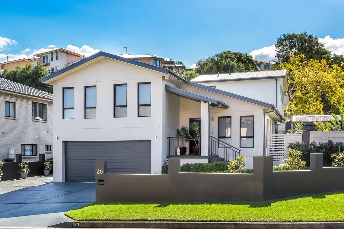 30 Whimbrel Avenue, Berkeley Sold by Laurence Morgan Real Estate - image 1
