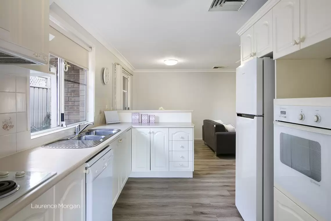 45 Kathleen Crescent, Woonona Sold by Laurence Morgan Real Estate - image 3