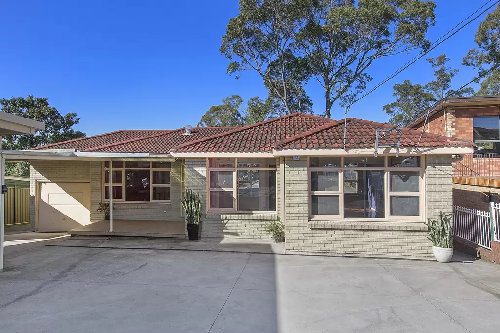 21 O'shannassy Street, Mount Pritchard Sold by Laurence Morgan Real Estate - image 1