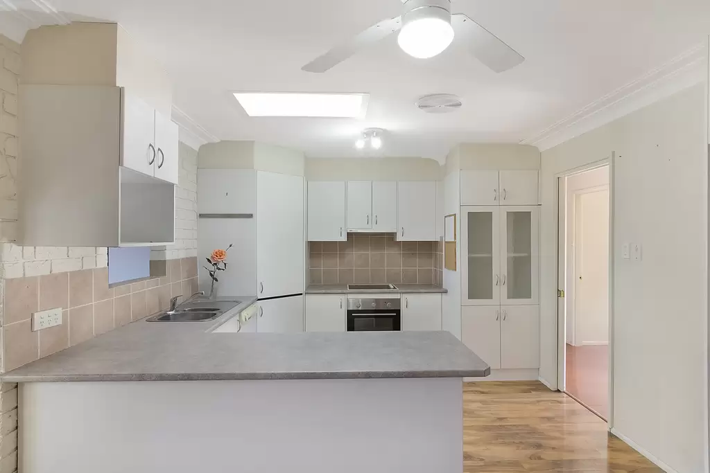 21 O'shannassy Street, Mount Pritchard Sold by Laurence Morgan Real Estate - image 2
